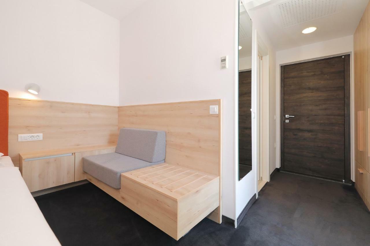 Hotel Mediteran Zadar Dış mekan fotoğraf